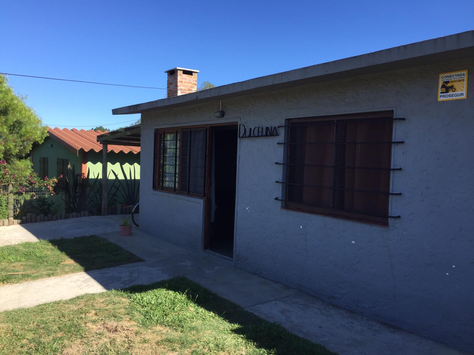 Se vende Casa y Restaurante  Dulcelina en Costa Azul.